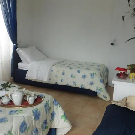 فندق مبيت وإفطار Oasi Madre Della Pace