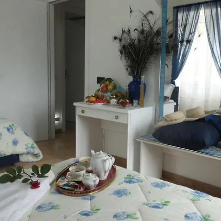 Oasi Madre Della Pace Couette-café