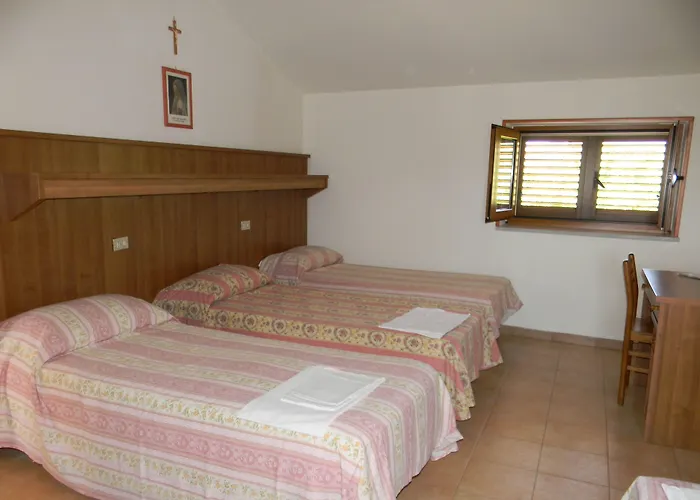 Oasi Madre Della Pace 4*