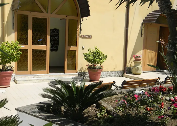 Oasi Madre Della Pace 4* Sorrento