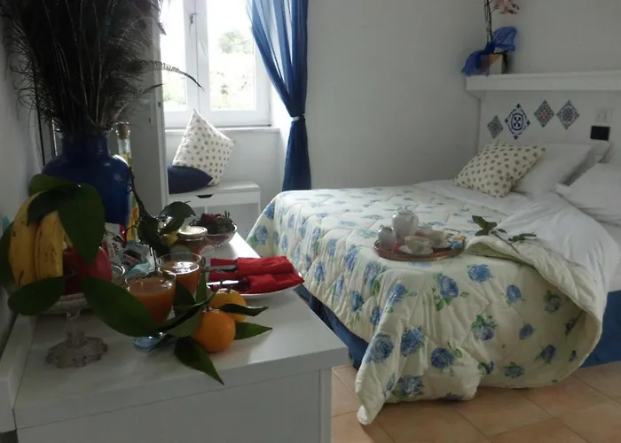 Alojamento de Acomodação e Pequeno-almoço Oasi Madre Della Pace 4*