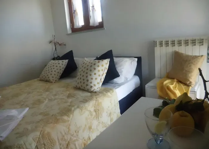 Oasi Madre Della Pace Alojamento de Acomodação e Pequeno-almoço