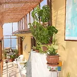 Oasi Madre Della Pace 4* סורנטו