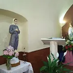 Oasi Madre Della Pace סורנטו