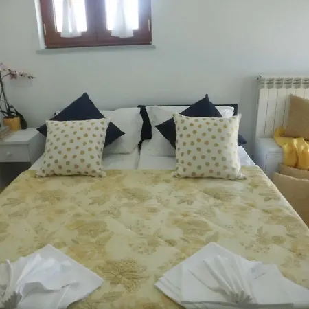 Oda ve Kahvaltı Oasi Madre Della Pace